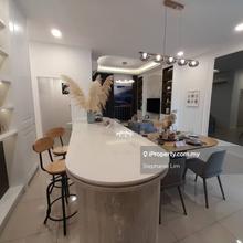 For sale gravit8 klang condominium brand new cashback rm80k