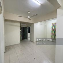 Suria Apartment, Kota Damansara For Rent, greenery view, windy unit
