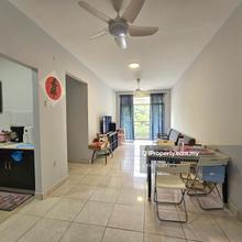Corner and cozy unit with nice greenery scene from the balcony.