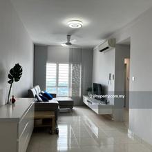 Tastefully & Fully Furnished Unit in Metropolitan Square For Sale 