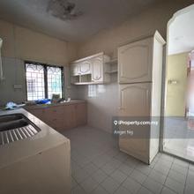 Cheap Limited Corner 2 Sty Semi D in Bandar Tun Hussein Onn, Cheras