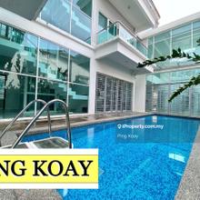 Modern 3 Storey Bungalow comes with Pool and Lift