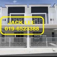 Damaris @ Ara Sendayan Double Storey Terrace House At Hilltop For Sale