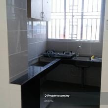 Puchong apartment with lift taman mas elite apartment n swimming pool