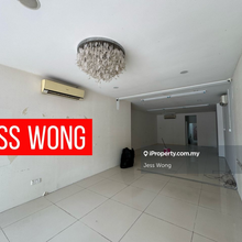 Jelutong Facing Main Road Ground Floor For Rent