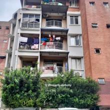 Megah Court Apartment at Jalan Kolam Air 