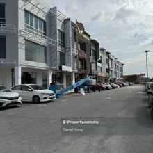 Jalan Kempas utama 1/2 taman Kempas utama 