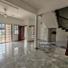 Great Condition Double Storey For sales! Kitchen 