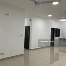 Pool view, High floor, 2 car park