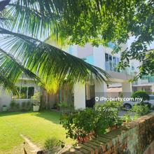 3 storey bungalow at The Residence, Glades Putra Heights for sale