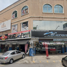 Bandar Puteri Puchong, Selangor 3storey Corner Shoplot To Sale 