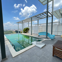 Newly listed. Partially furnished 