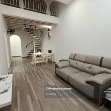 Taman Molek @ Single Storey With Mezzanine Floor Fully Renovated G&G