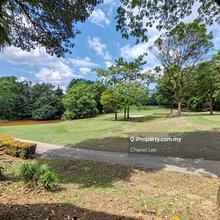 Valencia 2 sty link house facing golf for sale 