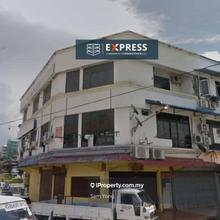 Triple Storey Shoplot Corner Unit For Sale at Jalan Lee Tak Street