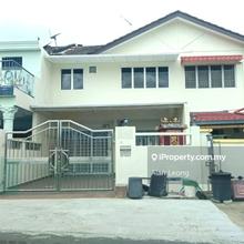 Partly Furnish New Renovated 2 storey House Taman Kemacahaya cheras