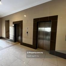 Freehold Office, Showroom Enbloc Building near lrt in Subang Jaya