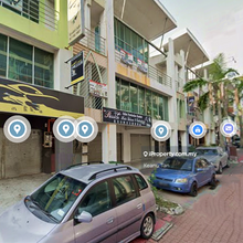 3 Storey Shop In Busy Area Near Mcdonalds, Hospital & Banks