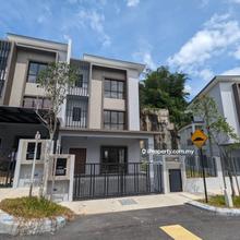 3-Storey Corner Lot Terrace for Sale at Nassim Heights