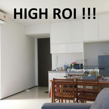 For Sale- Fennel high floor unit with many parking bays
