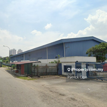 Warehouse for Rent @ Taman Perindustrian Subang 