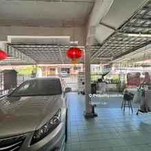Spacious House For Sale 