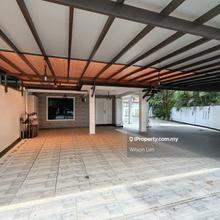 Big land with full tiles corner lot house at Bandar Puteri Klang