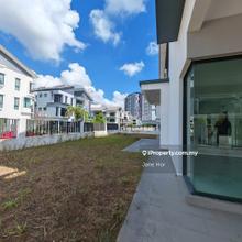 2 sty Superlink Corner 20 ft land @ Puchong South