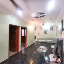 1sty House near to Jonker Walk. Welcome to View & Discuss