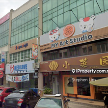 Puteri 2 Shop For Sale