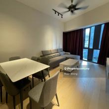 Cheap! Next to Suria KLCC LRT Star Walk of Fame Luxurious Living