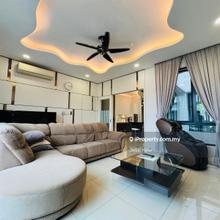Super Cheap / Freehold / Entlot Unit