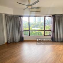 3 Bedroom with Balcony / KLCC View / Mid Floor