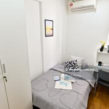 Rooms for Rent in Brickfield. Walking Distance to Monorail 