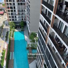 Below Market Price Serviced 3 rooms residence for Sale