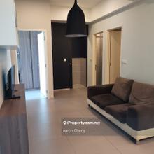 Garden Plaza 2 room Unit available to rent now!!