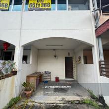 Semi Furnished ,Taman Bukit Rawang Putra @ Rawang Town House Murah