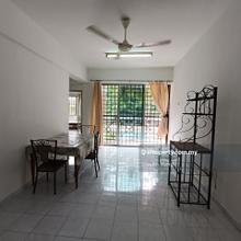 Peaceful Envoirment Forest Green Condominium