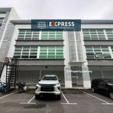 Ground Floor, Three Storey Inter Shoplot at Pujut 7, Miri