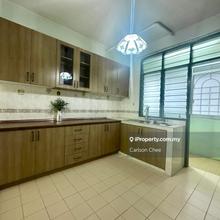 Designated Basement Car Park, Huge Kitchen cabinets, Built in Wardrobe