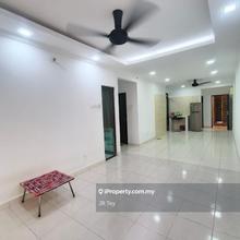 Pool view 1205sf 4 Rooms 2 Carpark Indah Alam condo Sek 22 Shah Alam