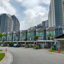 For Sale - 3 Story Bangi Avenue, Bangi