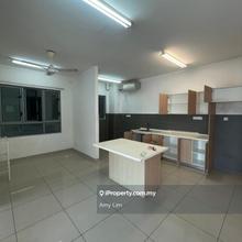Puri Tower Condo The Heron Puchong P/F 2 parking Super below market