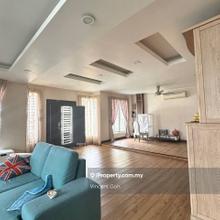 Unit Come With Kitchen Cabinet & Renovated