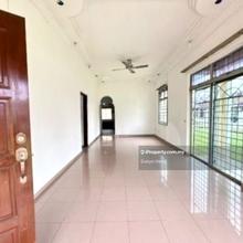 Corner Single Terrace House with ample parking space