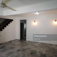 Bandar Kinrara 3 terrace house walking distance to school