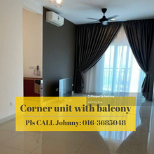 Corner unit with balcony