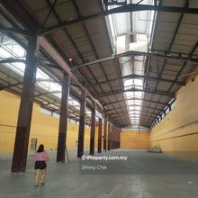 Warehouse for rent  in Jalan pantai , Seremban 
