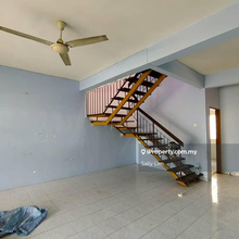 Terrace house Taman Puncak jalil Puj 7