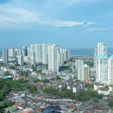 Short drive to market, Lotus, amenities at Fettes Park